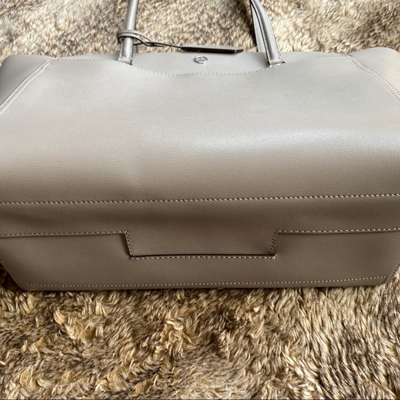 SOLD! Tory Burch Robinson Tote Gray Heron - Picture 3 of 8